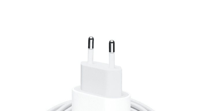 Безпека та ефективність: основні критерії вибору зарядки для мобільного пристрою