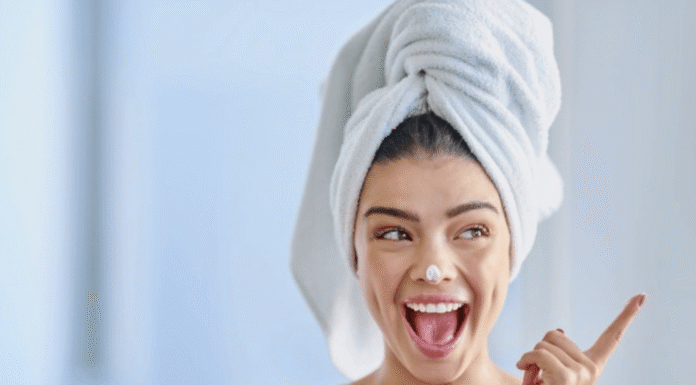 Ранковий догляд за обличчям: базові кроки для здорової шкіри