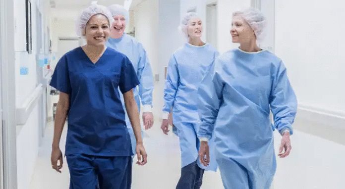 Медичні халати для лікарів і медсестер: тканини, крій, розміри та догляд